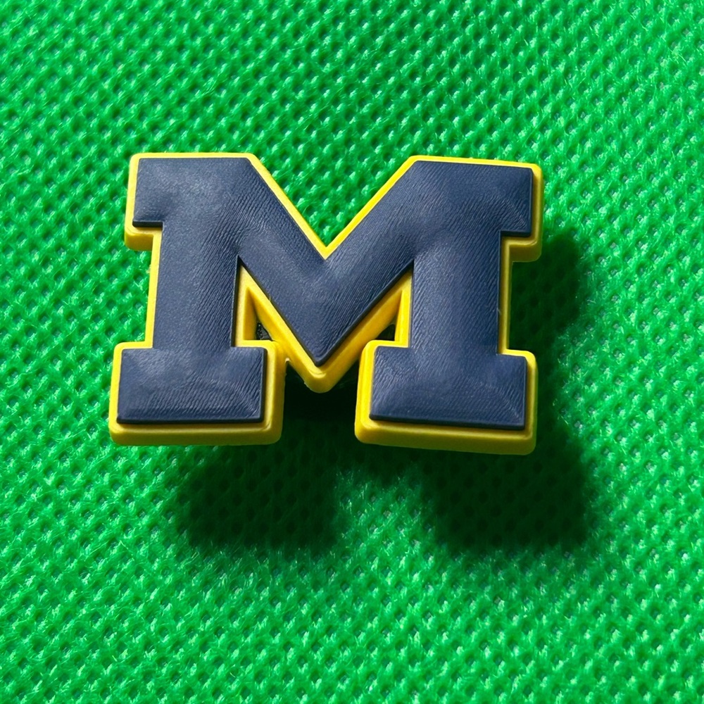 🌼 (5/$10 or 10/$15) NEW “NCAA” Fun Croc 
Charm Collection University of Michigan